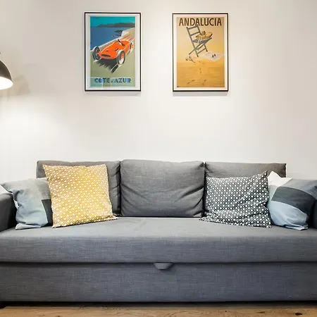 Appartement Shortstaypoland Niepodleglosci Warschau